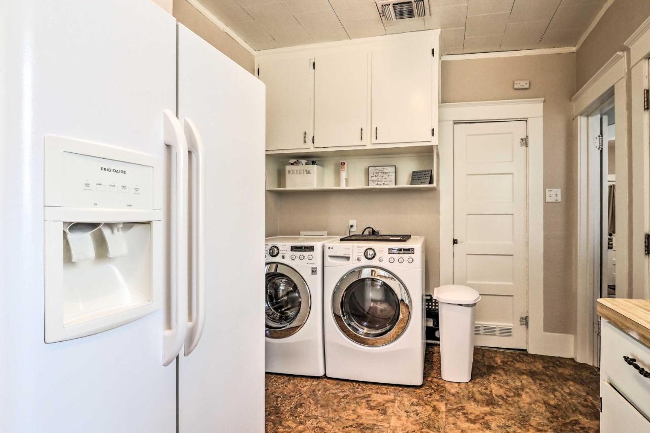 Georgetown Vacation Rental Close To Town Square! Exterior photo