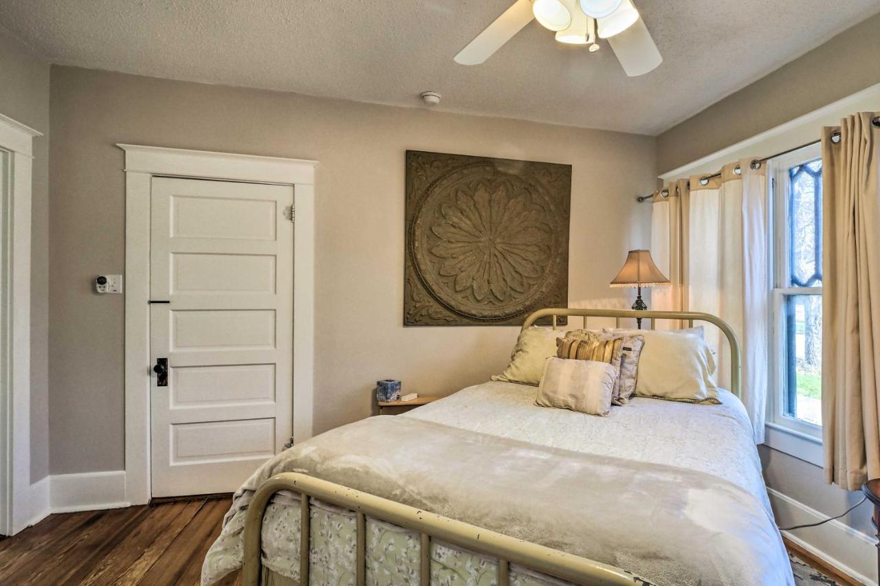 Georgetown Vacation Rental Close To Town Square! Exterior photo