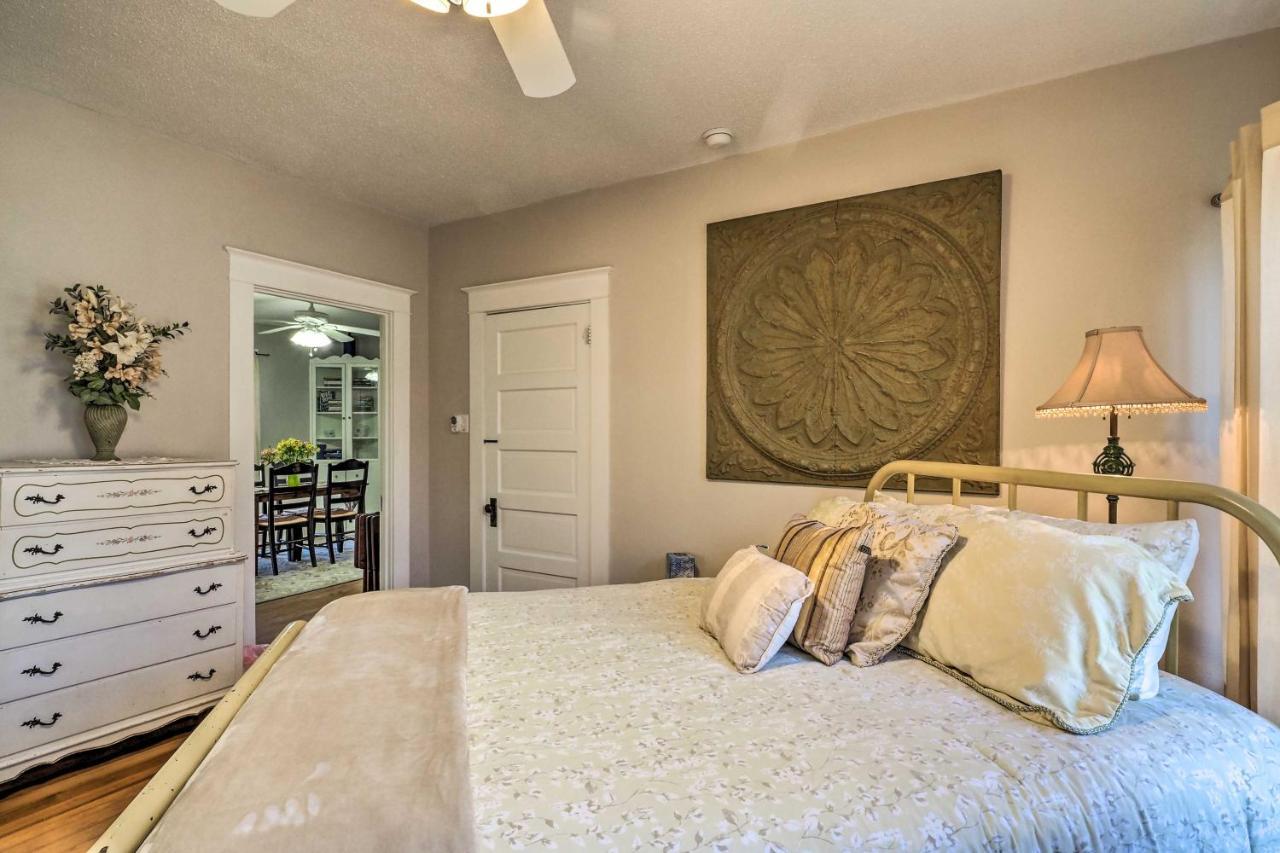 Georgetown Vacation Rental Close To Town Square! Exterior photo