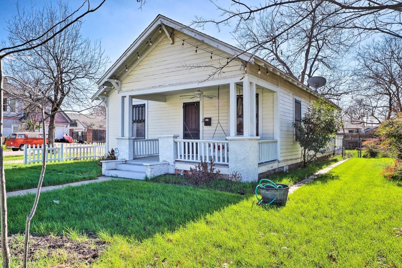 Georgetown Vacation Rental Close To Town Square! Exterior photo