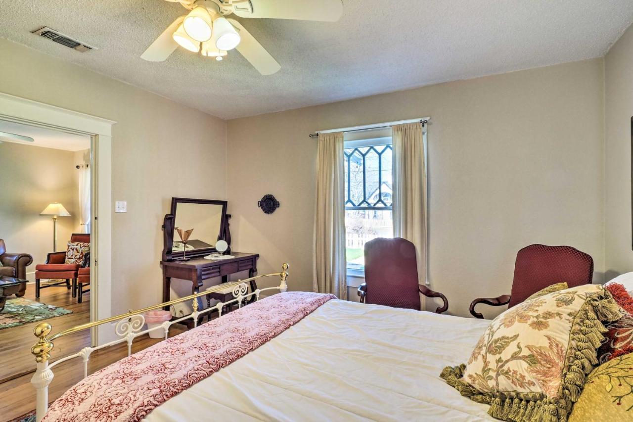Georgetown Vacation Rental Close To Town Square! Exterior photo